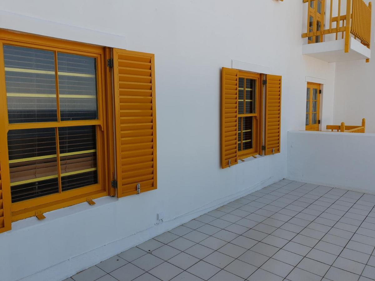 Ballito 69 Perissa Santorini Sea View, Walk To Beach -Family Only Exterior foto