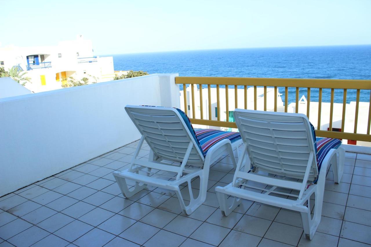 Ballito 69 Perissa Santorini Sea View, Walk To Beach -Family Only Exterior foto